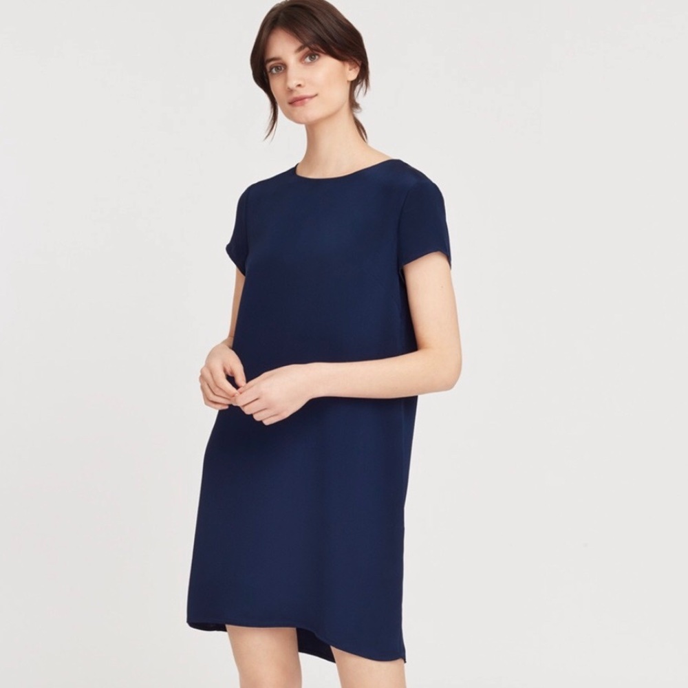 Cuyana silk tee dress size M